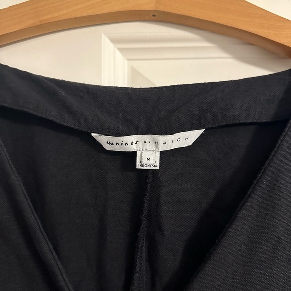 The Nines by HATCH Black 3/4 Sleeve Button-Front
Maternity Crop Jumpsuit Size M - Picture 7 of 10